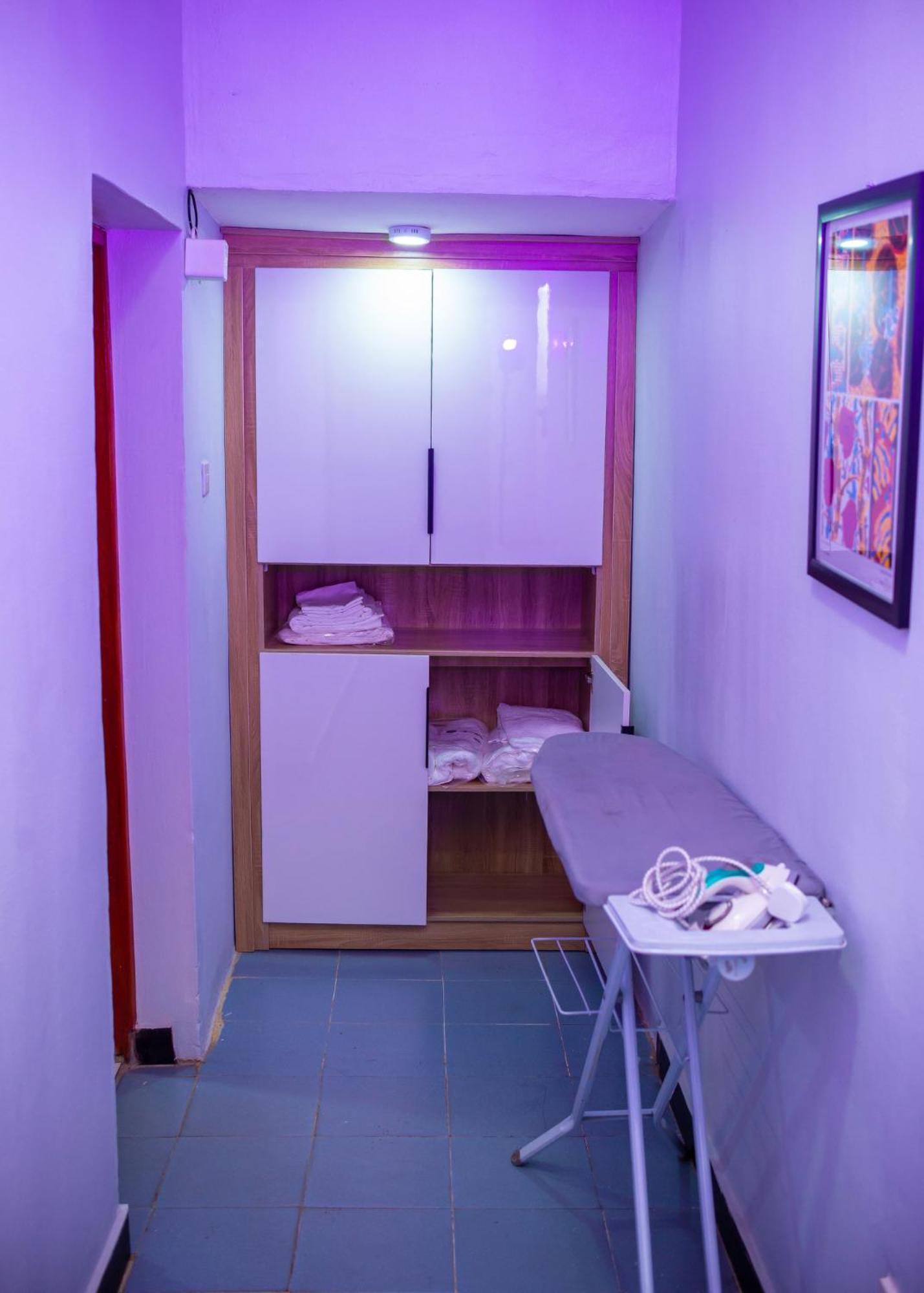 Palm Heights Apartments - Omole Phase 1, Ikeja Kültér fotó