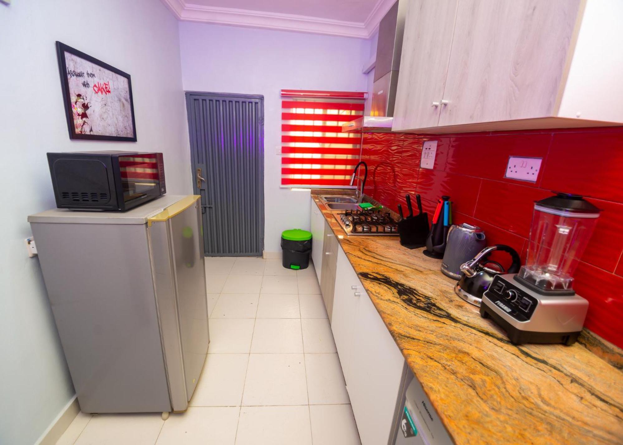 Palm Heights Apartments - Omole Phase 1, Ikeja Kültér fotó
